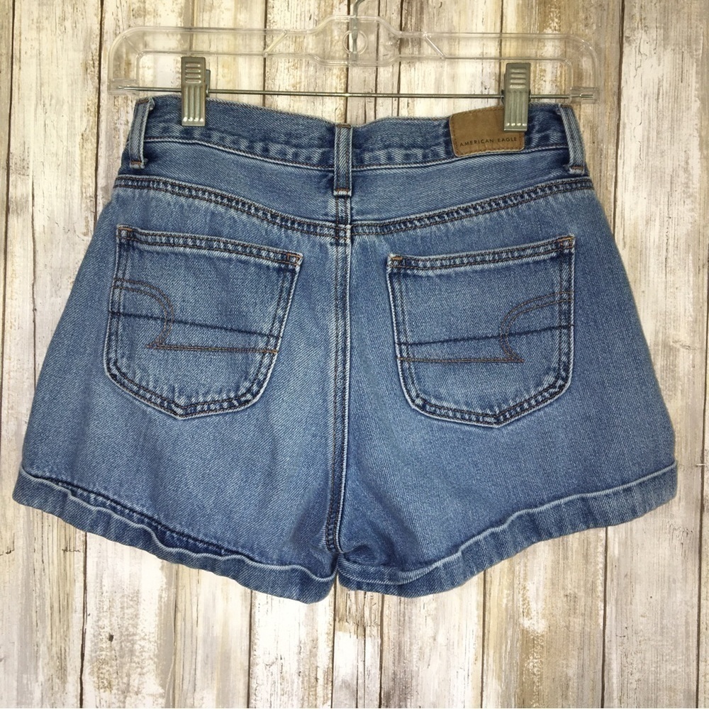 American Eagle Medium Wash Denim Mom Shorts - Picture 4 of 8
